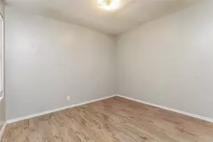6801 Stonleigh Pl, Austin, TX 78744 - Photo 13