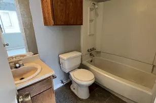 6801 Stonleigh Pl, Austin, TX 78744 - Photo 5