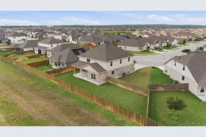12900 Cerro Castellan Trace, Manor, TX 78653 - Photo 37