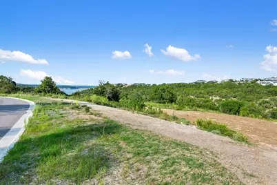 955 Flagtop Court, Lakeway, TX 78738 - Photo 25