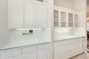 5654 Rain Creek Pkwy, Austin, TX 78759 - Photo 17