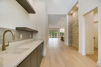 121 Azalea Loop, Horseshoe Bay, TX 78657 - Photo 17