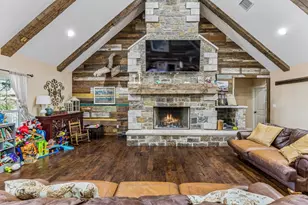 10111 Signal Hill Rd, Austin, TX 78737 - Photo 3