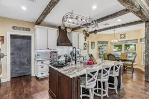 10111 Signal Hill Rd, Austin, TX 78737 - Photo 7