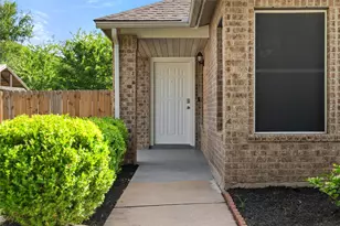 809 Betterman Dr, Pflugerville, TX 78660 - Photo 5