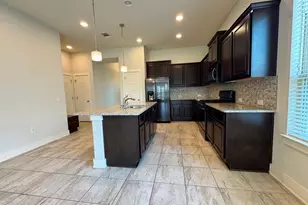 12008 Reindeer Dr, Austin, TX 78754 - Photo 11