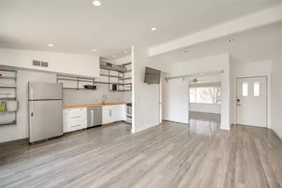 1304 Mariposa Drive #214, Austin, TX 78704 - Photo 9