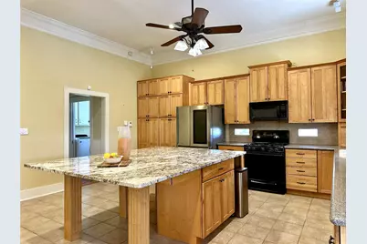 802 Main Street, Bastrop, TX 78602 - Photo 19