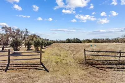 623 Dario Drive, Dripping Springs, TX 78620 - Photo 5
