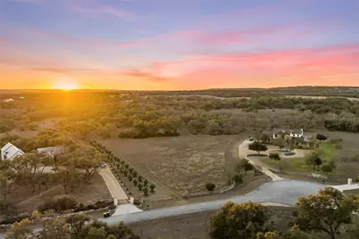 623 Dario Drive, Dripping Springs, TX 78620 - Photo 19