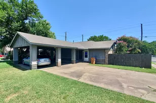 2400 Berkett Dr, Austin, TX 78745 - Photo 1