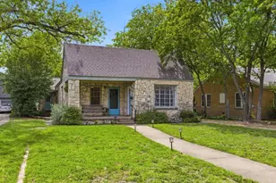 911 E 37th St, Austin, TX 78705 - Photo 39