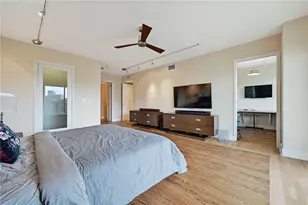 901 W 9th St, Austin, TX 78703 - Photo 17