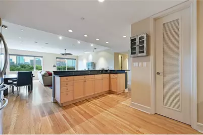 901 W 9th Street #406, Austin, TX 78703 - Photo 17