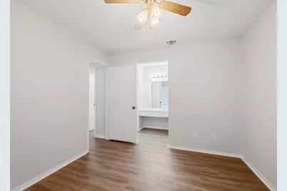 6205 Shadow Valley Drive #B, Austin, TX 78731 - Photo 23