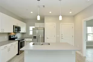 102 Blue Ridge Trail, West Lake Hills, TX 78746 - Photo 3