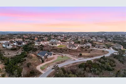 18101 Vistancia Drive, Dripping Springs, TX 78620 - Photo 37