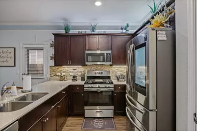 3512 Lodgepole Drive, Austin, TX 78744 - Photo 9