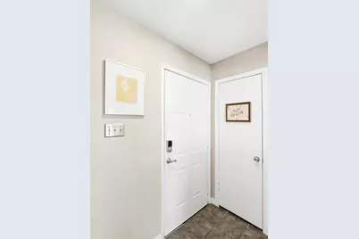 512 Eberhart Lane #204, Austin, TX 78745 - Photo 3