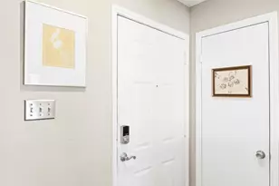 512 Eberhart Ln, Austin, TX 78745 - Photo 3