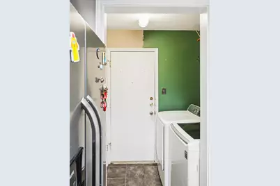 512 Eberhart Lane #204, Austin, TX 78745 - Photo 9