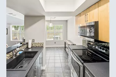 512 Eberhart Lane #204, Austin, TX 78745 - Photo 7