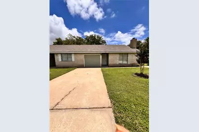 301 12th Street #B, Pflugerville, TX 78660 - Photo 1