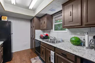5806 Whitebrook Dr, Austin, TX 78724 - Photo 9