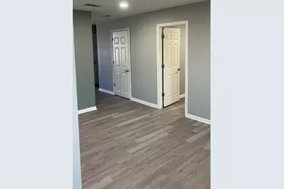 310 W Murray Street, Manor, TX 78653 - Photo 5