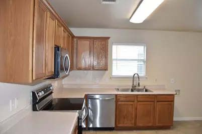 12328 Sky Harbor Drive, Del Valle, TX 78617 - Photo 13