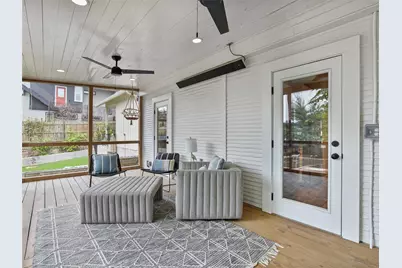 2405 E 8th Street N, Austin, TX 78702 - Photo 17