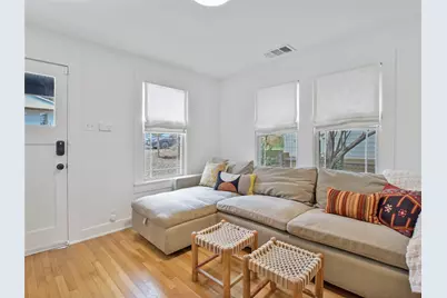 2405 E 8th Street N, Austin, TX 78702 - Photo 5