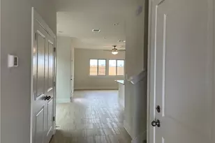 526 White Steppe Way, Georgetown, TX 78626 - Photo 5