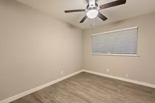 7004 Bryn Mawr Cove, Austin, TX 78723 - Photo 11