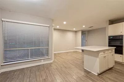 7004 Bryn Mawr Cove, Austin, TX 78723 - Photo 3