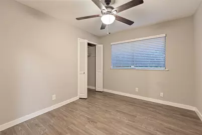 7004 Bryn Mawr Cove, Austin, TX 78723 - Photo 9