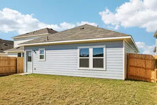 120 Adze Dr, Liberty Hill, TX 78642 - Photo 31