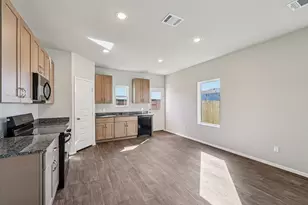 120 Adze Dr, Liberty Hill, TX 78642 - Photo 7