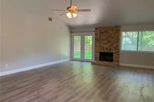1604 Holstein Dr, Austin, TX 78758 - Photo 7