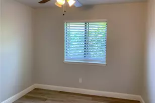 1604 Holstein Dr, Austin, TX 78758 - Photo 17