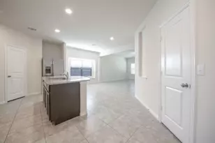 14002 Madrigal Ln, Pflugerville, TX 78660 - Photo 3