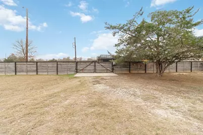 152 Keawakapu Drive, Bastrop, TX 78602 - Photo 35