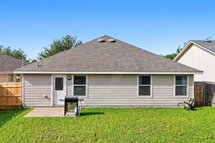 18420 Cloudmore Ln, Elgin, TX 78621 - Photo 23