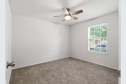 18420 Cloudmore Lane, Elgin, TX 78621 - Photo 13