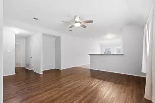 18420 Cloudmore Ln, Elgin, TX 78621 - Photo 5