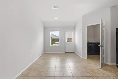 18420 Cloudmore Lane, Elgin, TX 78621 - Photo 11