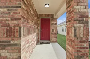 18420 Cloudmore Ln, Elgin, TX 78621 - Photo 3
