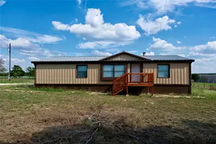 1863 Fm 1704 Rd, Elgin, TX 78621 - Photo 1