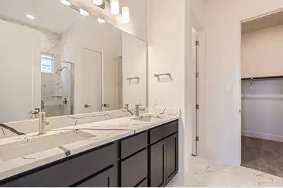 1531 N Red Bud Lane #32, Round Rock, TX 78665 - Photo 5