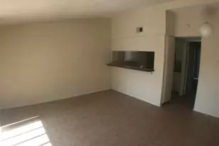 2610 Salado St, Austin, TX 78705 - Photo 3